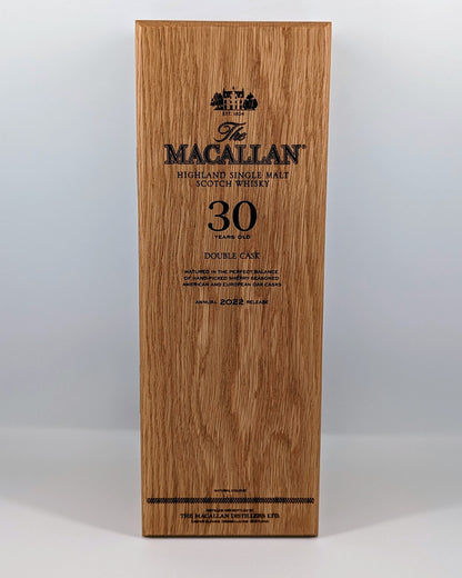 Thùng đôi Macallan 30 năm 0,7L